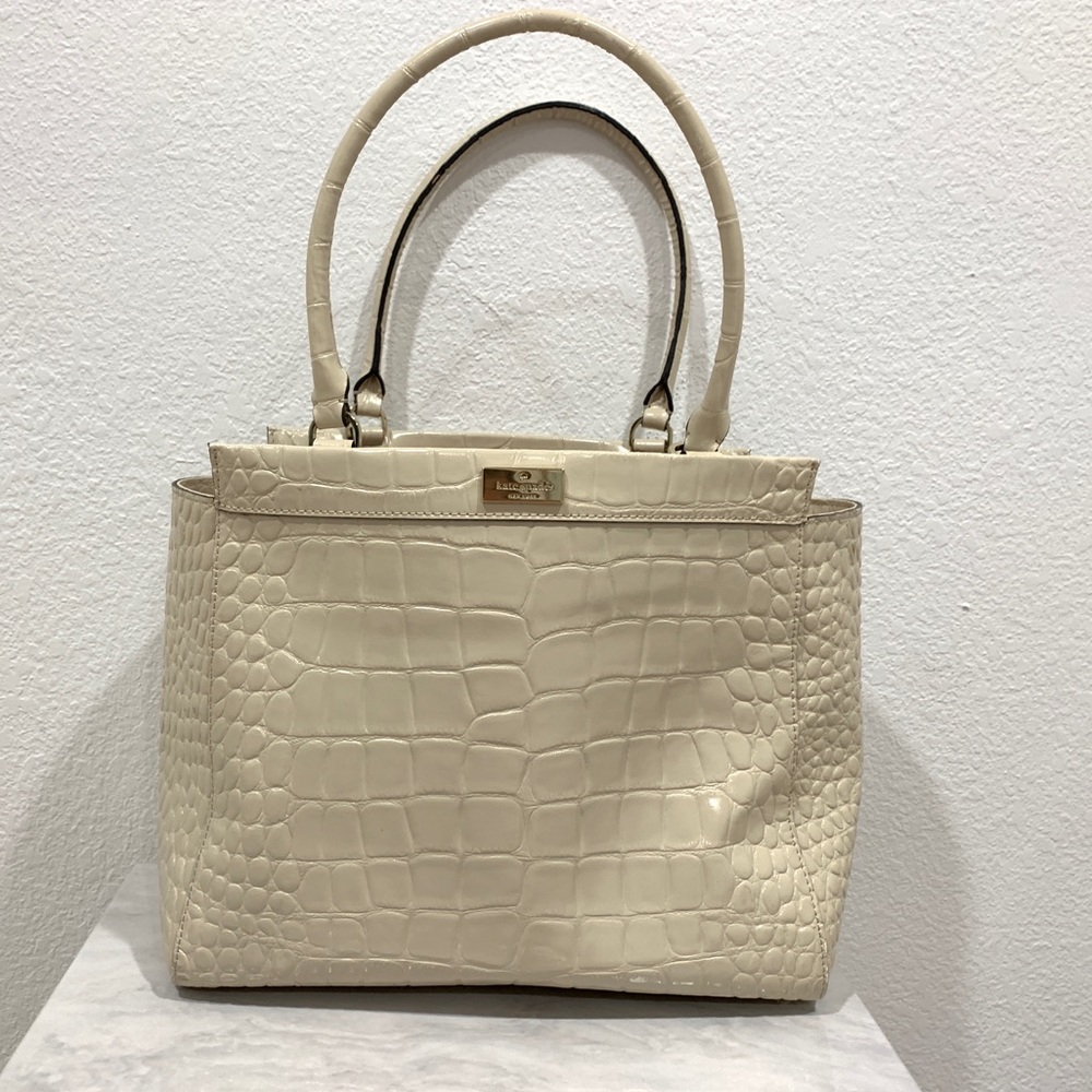 Kate Spade Beige Crocodile shoulder bag